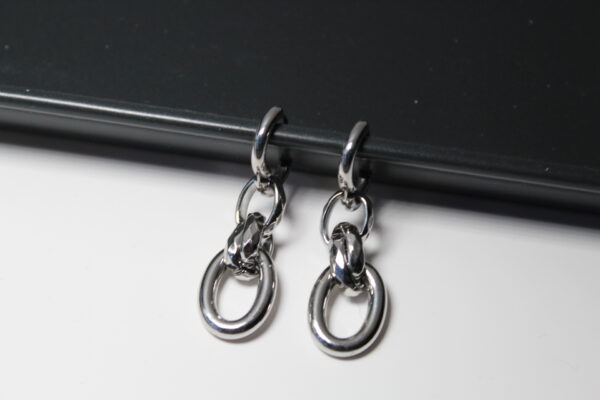 PENDIENTES HAILEY PLATA - Imagen 2