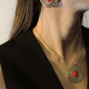 COLLAR JUNE